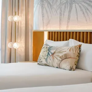 Hotel Amora